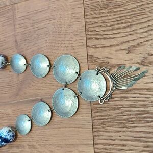 Peruvian Coín necklace with clay beads and leather